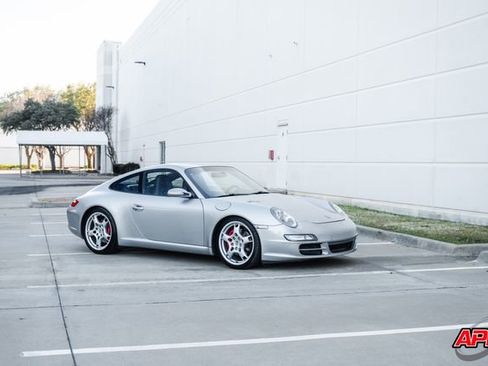 Used 2005 Porsche 911 Carrera S image 19