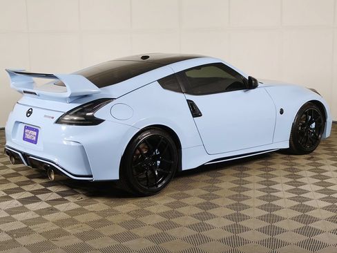 Used 2016 Nissan 370Z NISMO RWD image 8