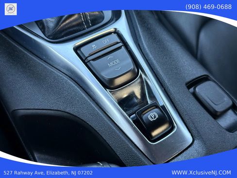 Used 2022 Chevrolet Camaro SS w/ Design Package 2 image 20