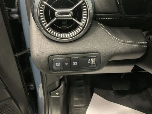 Used 2025 Chevrolet Blazer EV LT FWD image 12