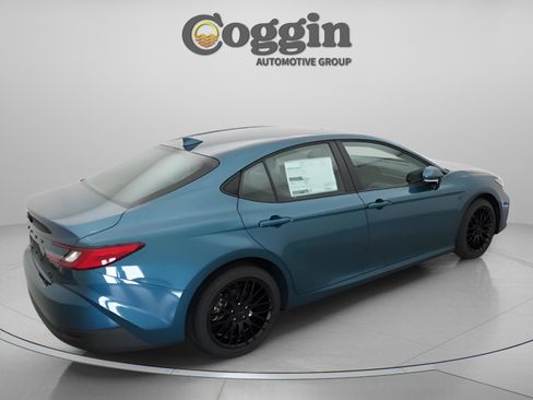 New 2026 Toyota Camry LE image 16