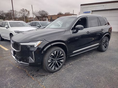 New 2026 Volvo XC90 B6 Plus w/ Protection Package image 6