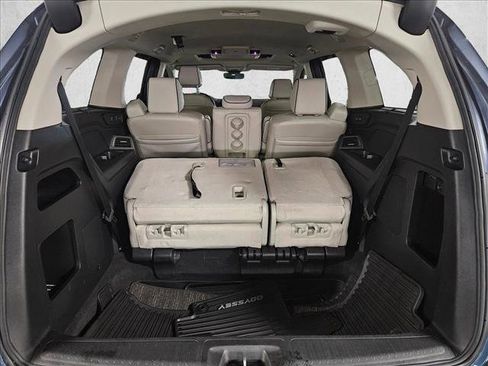 Used 2025 Honda Odyssey Touring image 6
