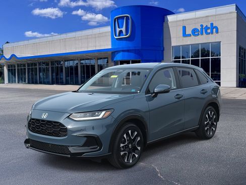 Certified 2026 Honda HR-V EX-L image 1