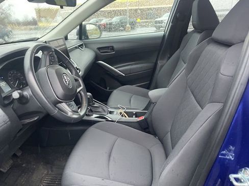 Used 2023 Toyota Corolla Cross LE image 13