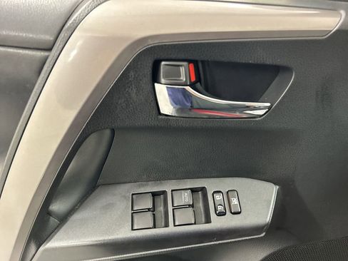 Used 2018 Toyota RAV4 XLE w/ Plus Extra Value Package image 11