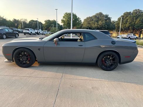 Used 2023 Dodge Challenger SRT Hellcat RWD image 13