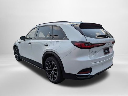 Certified 2025 MAZDA CX-70 Plug-In Hybrid w/ Premium Plus AWD/4WD image 6
