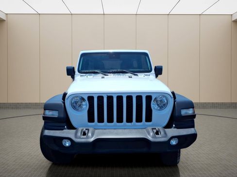 Used 2024 Jeep Wrangler Unlimited Sport AWD/4WD image 4