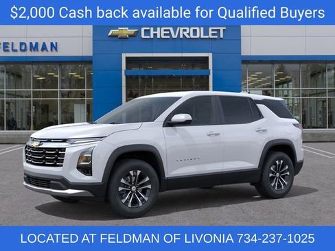 New 2026 Chevrolet Equinox LT image 2