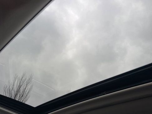 Certified 2024 Lexus ES 350 w/ Premium Package image 29