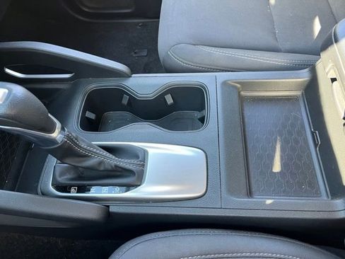 Used 2022 Nissan Frontier SV RWD image 25