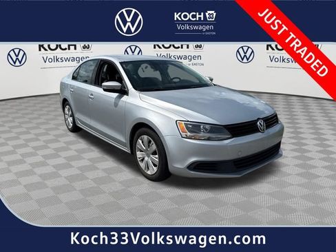 Used 2014 Volkswagen Jetta SE FWD image 1