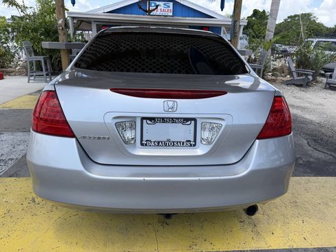 Used 2007 Honda Accord SE image 6