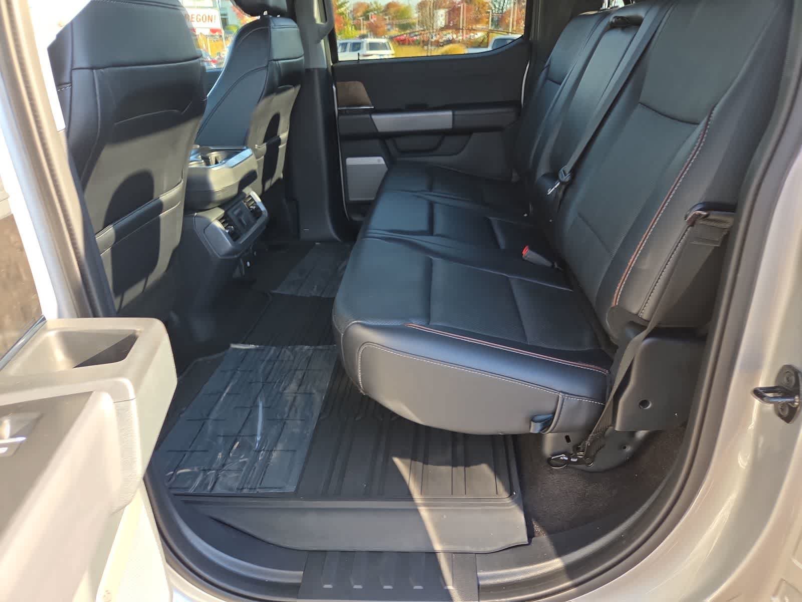 Used 2021 Ford F150 Lariat w/ Equipment Group 502A High AWD/4WD image 21