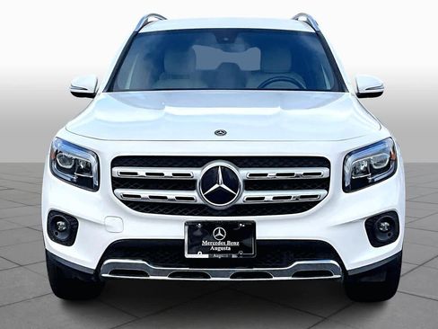 Used 2020 Mercedes-Benz GLB 250 4MATIC w/ Premium Package image 3