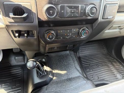 Used 2019 Ford F550 4x4 Crew Cab Super Duty image 18