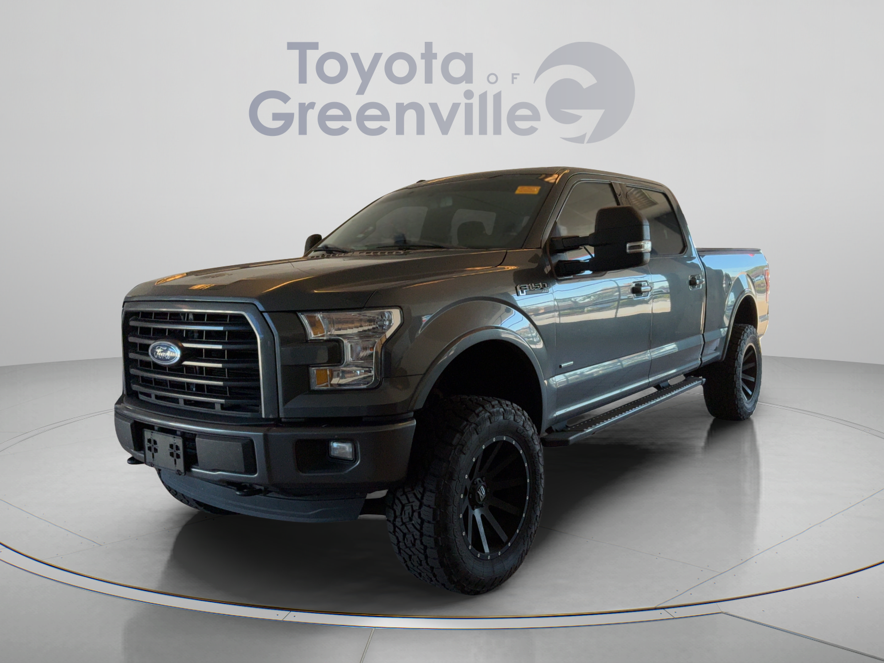 Used 2016 Ford F150 XLT w/ Equipment Group 302A Luxury AWD/4WD image 1