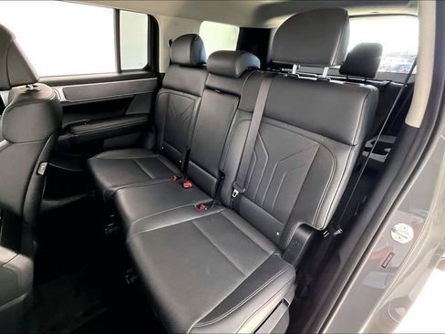 Used 2024 Hyundai Santa Fe SEL image 31