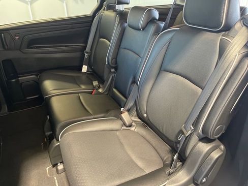 Certified 2026 Honda Odyssey Elite image 17