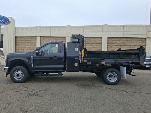 New 2025 Ford F350 XL w/ XL Chrome Package image 7