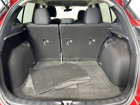 Used 2022 Nissan Kicks SV image 26