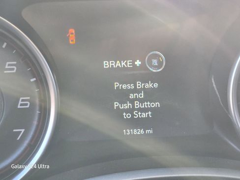 Used 2018 Dodge Charger SXT Plus image 10