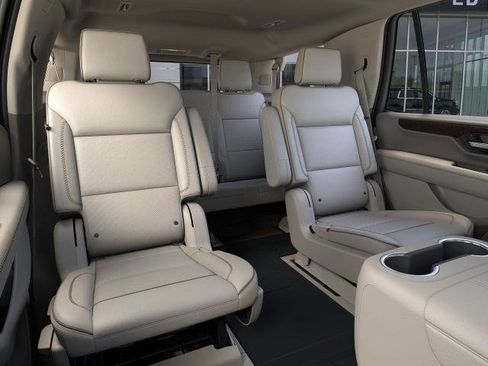 New 2026 GMC Yukon Denali AWD/4WD image 17