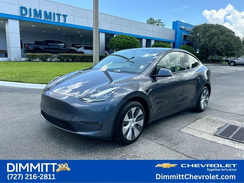 Used 2021 Tesla Model Y Long Range AWD/4WD image 1