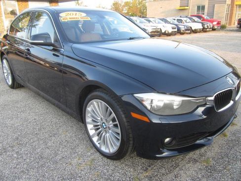 Used 2015 BMW 328i xDrive Sedan AWD/4WD image 2