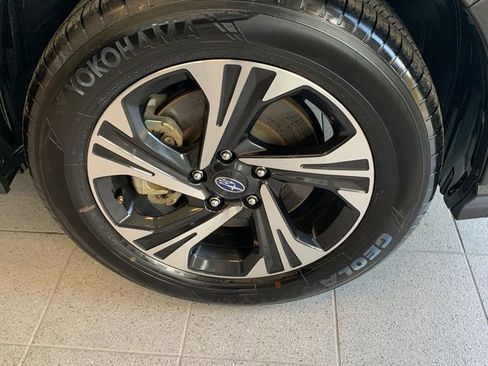 Certified 2025 Subaru Crosstrek 2.0i Premium AWD/4WD image 16