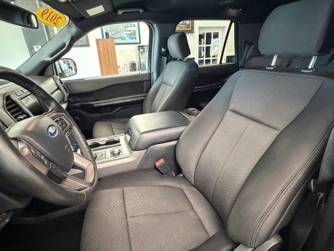 Used 2019 Ford Expedition XLT AWD/4WD image 8
