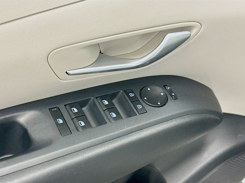 Used 2025 Hyundai Tucson SEL AWD/4WD image 15