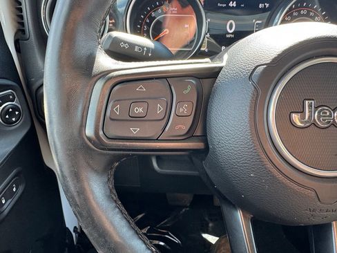 Used 2020 Jeep Wrangler Unlimited Sport AWD/4WD image 19