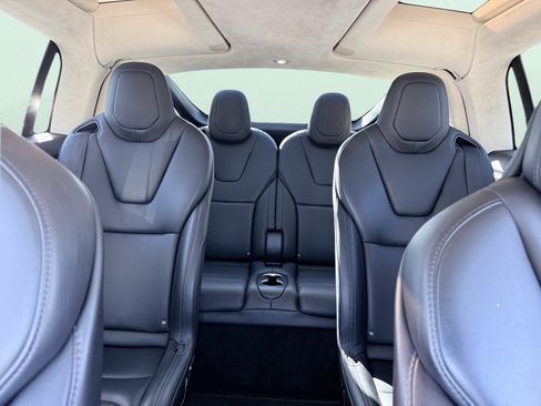 Used 2018 Tesla Model X P100D image 57
