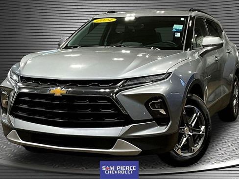 Used 2024 Chevrolet Blazer LT w/ Convenience Package FWD image 1
