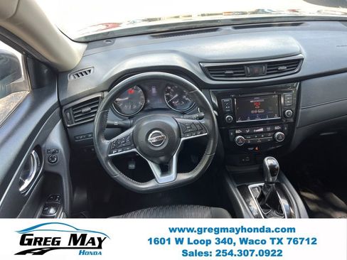 Used 2019 Nissan Rogue SV AWD/4WD image 19
