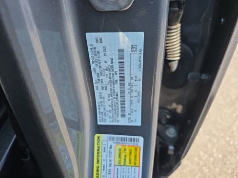 Used 2023 Ford Bronco Black Diamond AWD/4WD image 37