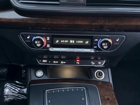 Used 2018 Audi Q5 2.0T Premium Plus w/ Premium Plus Package image 17