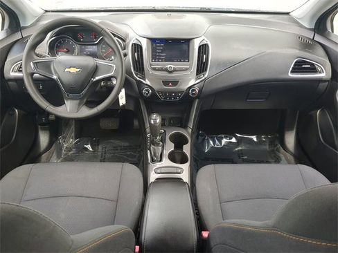 Used 2019 Chevrolet Cruze LS image 14