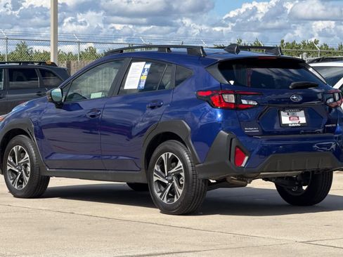 Used 2025 Subaru Crosstrek 2.0i Premium image 5