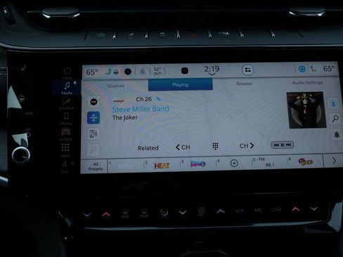 New 2026 Jeep Grand Cherokee Altitude AWD/4WD image 19