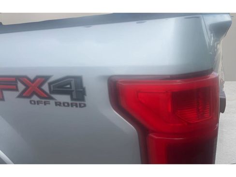 Used 2019 Ford F150 XLT w/ Equipment Group 302A Luxury AWD/4WD image 6