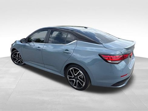 Certified 2025 Nissan Sentra SR w/ SR Premium Package FWD image 6