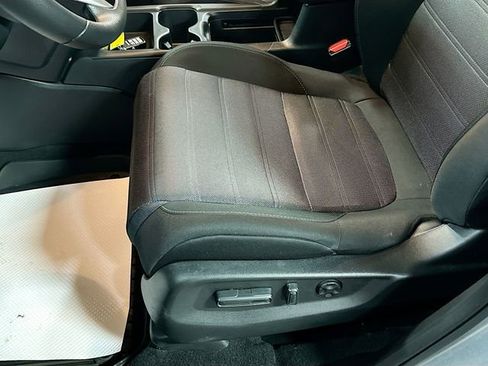 Used 2020 Honda CR-V EX image 19