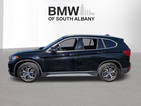 Used 2019 BMW X1 xDrive28i w/ Convenience Package AWD/4WD image 3