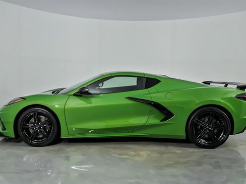 Used 2026 Chevrolet Corvette Stingray Premium Cpe w/ Z51 Performance Package RWD image 8