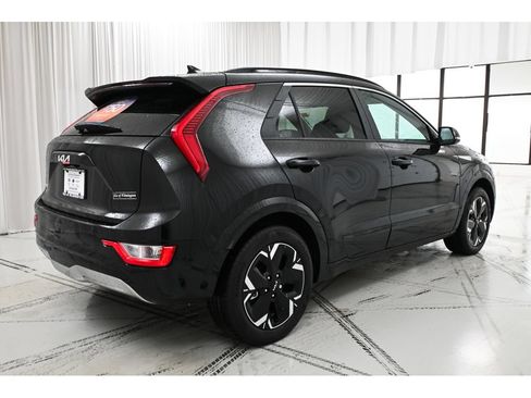 New 2026 Kia Niro Wind w/ Wind Preserve Package FWD image 7