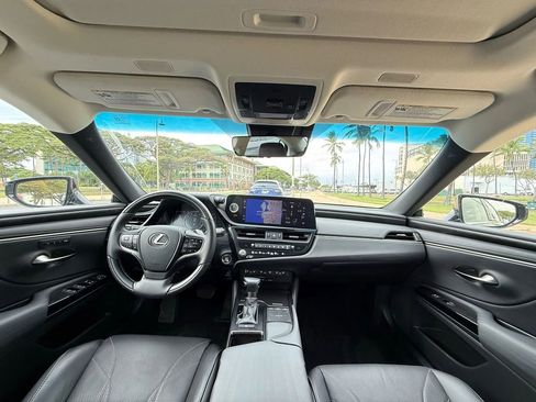 Used 2022 Lexus ES 350 Luxury image 10