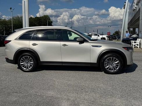 Used 2025 MAZDA CX-90 3.3 Turbo w/ Preferred Package AWD/4WD image 2